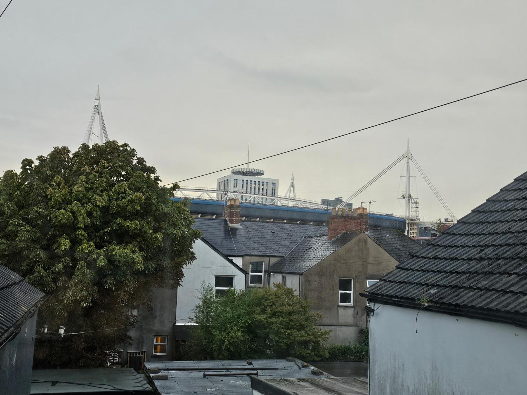 Millennium Stadium Window View! Кардифф Экстерьер фото